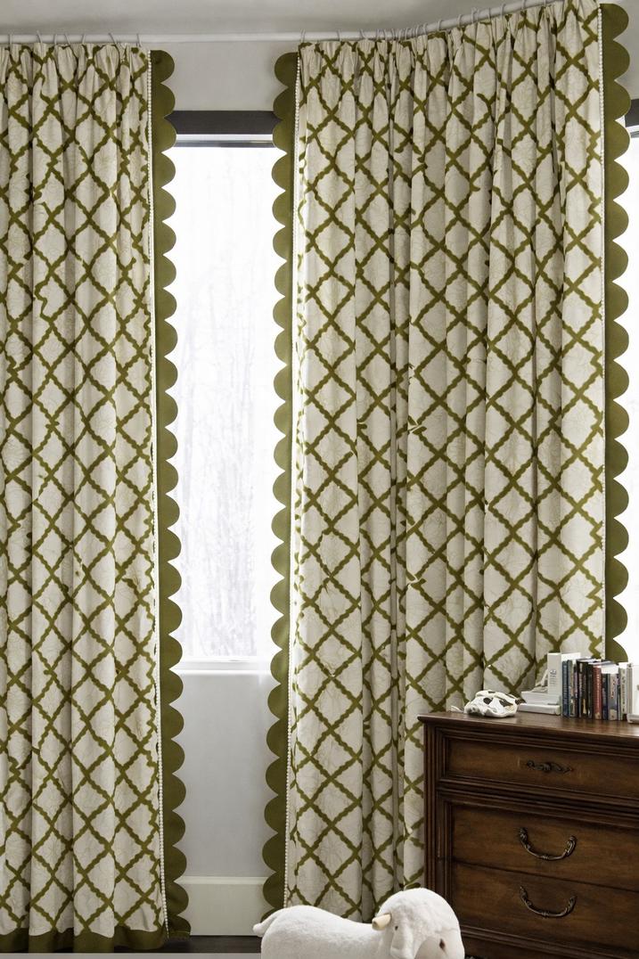 Ikat Trellis pattern